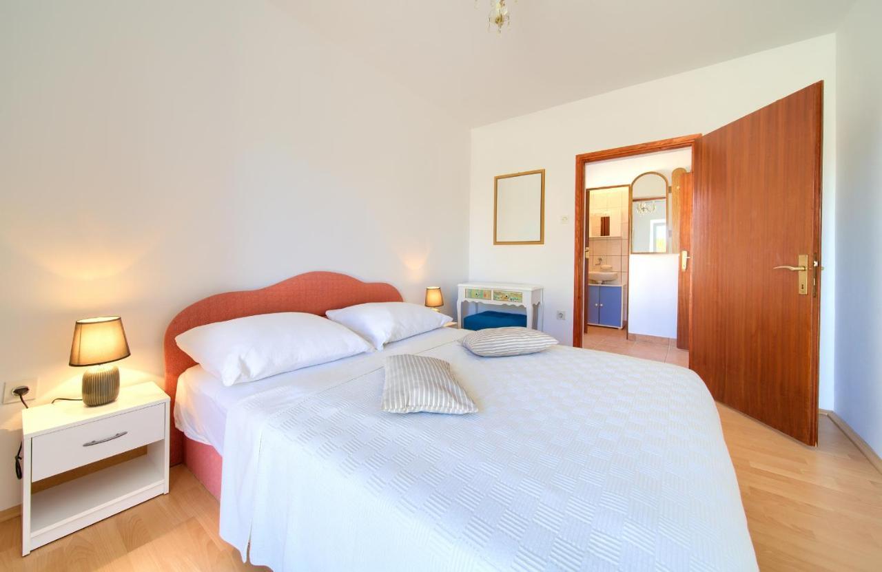 Apartment Drazana Krk Island Eksteriør billede