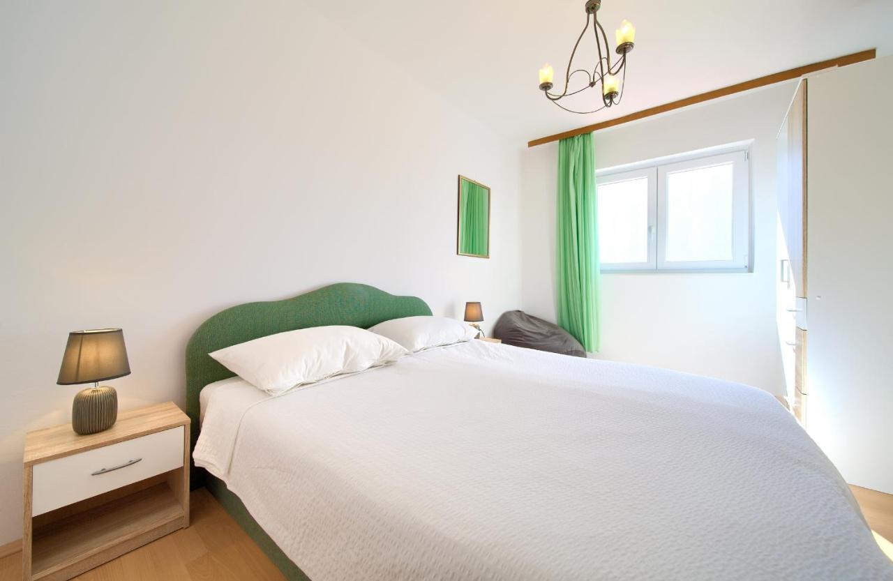Apartment Drazana Krk Island Eksteriør billede